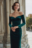 Robe de demoiselle d’honneur maxi froncée épaule épaule foncé avec fente