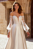 Robe de mariée en satin ivoire trapèze à épaules dénudées avec dentelle