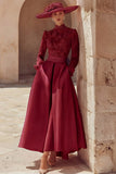Robe longue pour mère de la mariée en dentelle rose bonbon col haut coupe une ligne