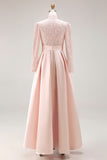 Robe longue pour mère de la mariée en dentelle rose bonbon col haut coupe une ligne