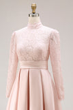 Robe longue pour mère de la mariée en dentelle rose bonbon col haut coupe une ligne