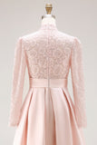 Robe longue pour mère de la mariée en dentelle rose bonbon col haut coupe une ligne