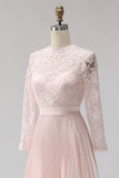 Mousseline de soie rose poudré Une ligne plissée Midi Robe de mère de la mariée avec dentelle