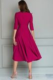 Robe de travail midi en satin fuchsia à col en V