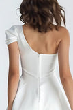 Une Épaule Une Ligne Satin Petite Robe Blanche