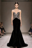 Robe de soirée bustier scintillante en velours sirène noire