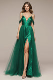 Robe trapèze verte en satin avec fente