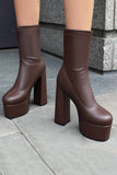 Bottines noires à talon épais à plateforme à bout rond