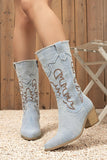 Bottes de cow-girl brodées à talon épais à bout pointu bleu foncé