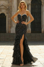 Robe de bal longue sirène à volants noirs blancs à pois et fente