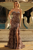 Robe de bal longue sirène à volants noirs blancs à pois et fente