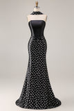 Robe de bal longue en satin satin à pois blancs noirs avec un foulard au col