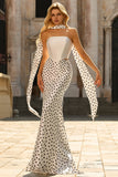 Robe de bal longue en satin satin à pois blancs noirs avec un foulard au col