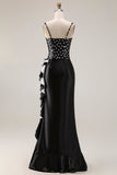 Robe de bal longue en satin à pois blancs noirs à pois blancs en satin avec fente à volants