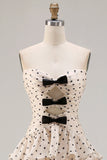 Robe de bal longue à chevaux de promo à découpe à volants abricot abricot sans bustier A Line