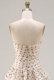 Robe de bal longue à chevaux de promo à découpe à volants abricot abricot sans bustier A Line