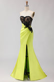 Robe de bal longue de bal en dentelle noire vert sirène sans bretelles