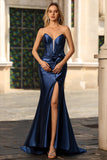 Robe de soirée sirène bleu marine sans bretelles corset perlé avec nœud