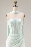 Robe de soirée longue sirène vert clair bustier sans bretelles avec fente latérale et écharpe