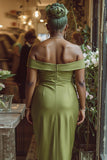 Fourreau Dusty Sage Dénudé L’épaule Longue Mère De La Robe De La Mariée