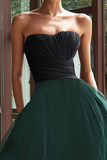 Tulle noir et vert Une ligne Robe longue formelle sans bretelles