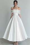Robe de mariée longue blanche A Line Off Shoulder avec tulle