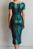Robe de cocktail midi fourreau vert foncé à paillettes scintillantes