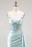 Robe de soirée longue perlée corset sirène vert clair avec banderole