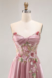 Robe de soirée longue gris rose à fente élégante et appliqués floraux