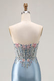 Robe de soirée longue sirène gris bleu à corset perlé et appliqué décolleté cœur avec fente