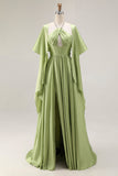 Robe de soirée longue satin vert sauge corset ligne A avec manches bouffantes
