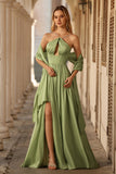 Robe de soirée longue satin vert sauge corset ligne A avec manches bouffantes