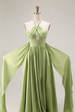 Robe de soirée longue vert sauge en satin à corset et manches cape avec décolleté goutte d’eau