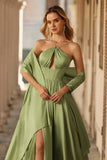 Robe de soirée longue satin vert sauge corset ligne A avec manches bouffantes