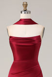 Robe longue de bal de bal satin satin sirène sans bretelles bordeaux avec serpentin