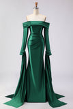 Robe longue de bal en satin vert foncé à épaules dénudées, manches longues
