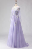 Robe de soirée longue lilas coupe A en tulle appliqué avec corsage et manches longues