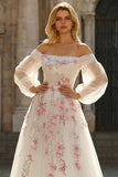 Robe de bal longue blanche en tulle brodée à traînée décollée sur les épaules