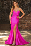 Robe de bal longue à la découpe satin satin plissée, nœud, avec fente