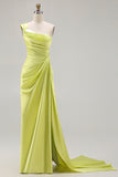 Robe de bal verte à une épaule froncée longue avec fente