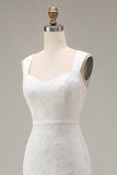 Robe de mariée midi appliquée en dentelle gaine ivoire