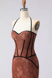 Robe longue de bal marron sirène en halter avec dentelle