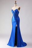 Robe de bal longue de bal satin perlée à perles en sirène bleu royal avec fente