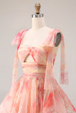 Robe longue de bal à motifs floraux à volants découpée Sunset A-Line avec un nœud
