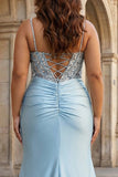 Corset de bal long en satin en satin en satin avec une fente