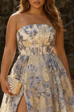 Corset brocart bretelé bleu fleuri poussiéreux Une ligne de robe de bal longue grande taille avec fente