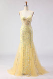 Robe de soirée longue jaune coupe sirène avec dentelle au dos et sequins