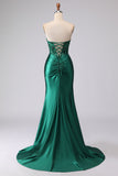 Corset sans bretelles en sirène vert foncé, paillettes froncées, laçet dans le dos, robe de bal avec fente
