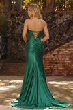 Corset sans bretelles en sirène vert foncé, paillettes froncées, laçet dans le dos, robe de bal avec fente