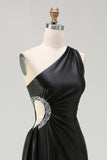 Robe de bal longue sirène noire découpée à une épaule avec fente